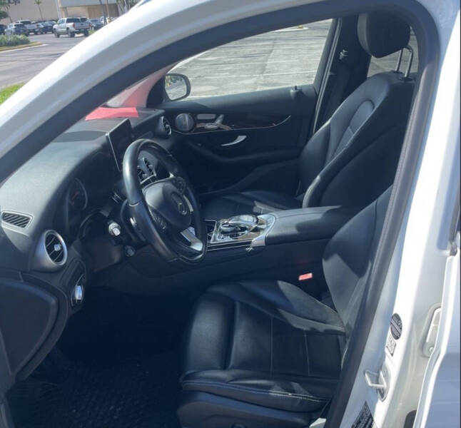 2016 Mercedes-Benz GLC GLC 300 4MATIC