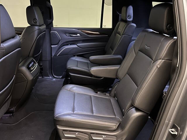 2021 Cadillac Escalade ESV Luxury