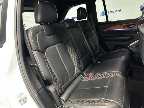 2022 Jeep Grand Cherokee Summit Reserve