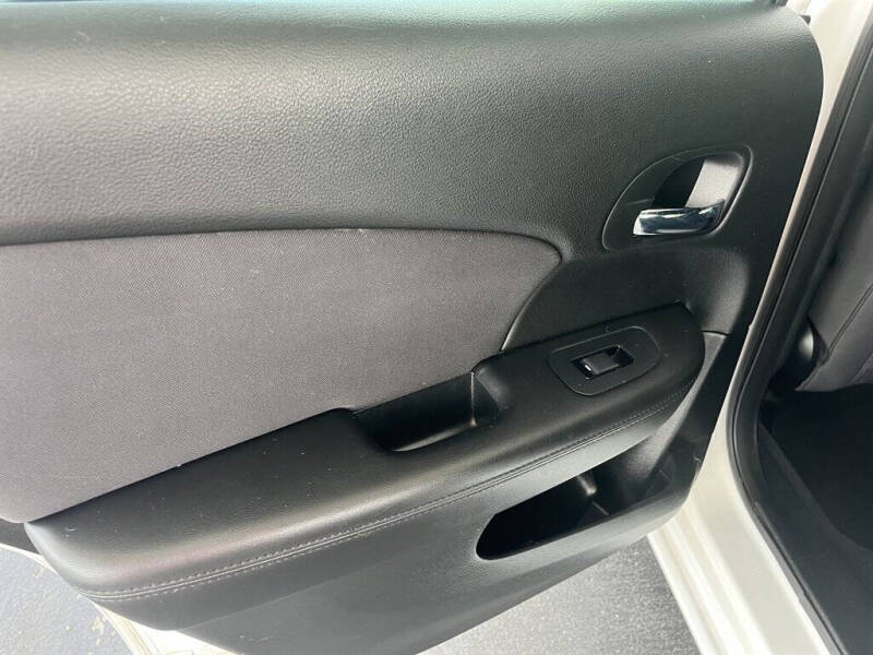 2012 Chrysler 200 Touring