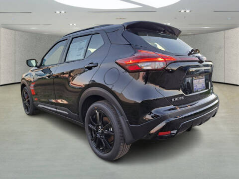 2024 Nissan Kicks SR