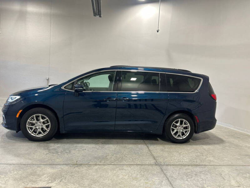 2021 Chrysler Pacifica Touring