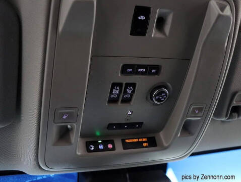 2018 Cadillac Escalade ESV Luxury