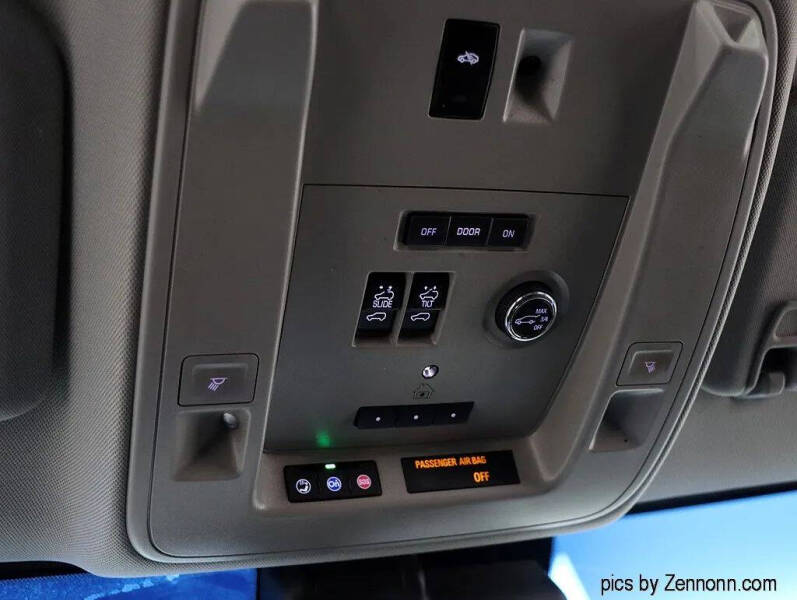 2018 Cadillac Escalade ESV Luxury