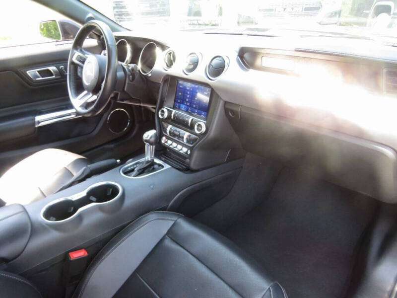 2022 Ford Mustang EcoBoost Premium