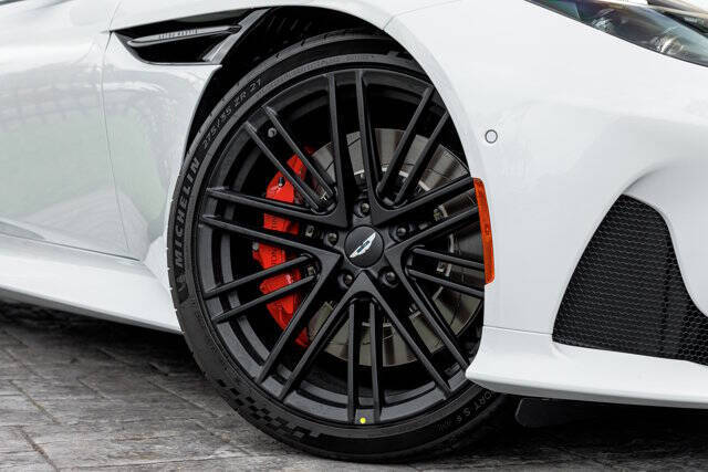 2026 Aston Martin DB12 V8