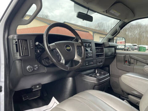 2019 Chevrolet Express 2500