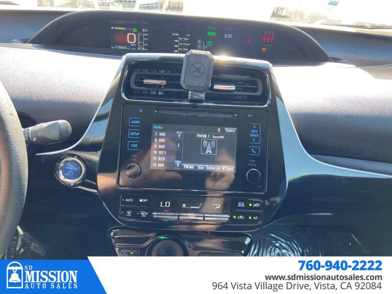 2018 Toyota Prius One