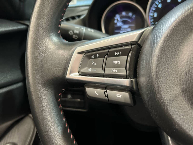 2016 Mazda MX-5 Miata Sport