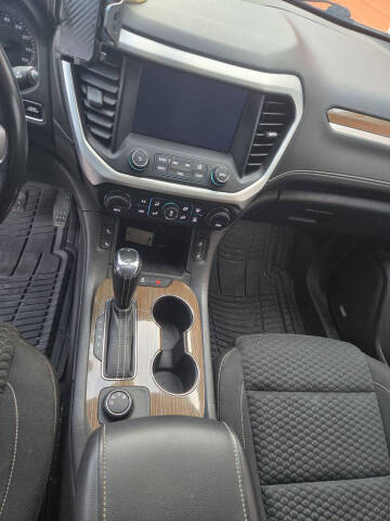 2019 GMC Acadia SLE-2