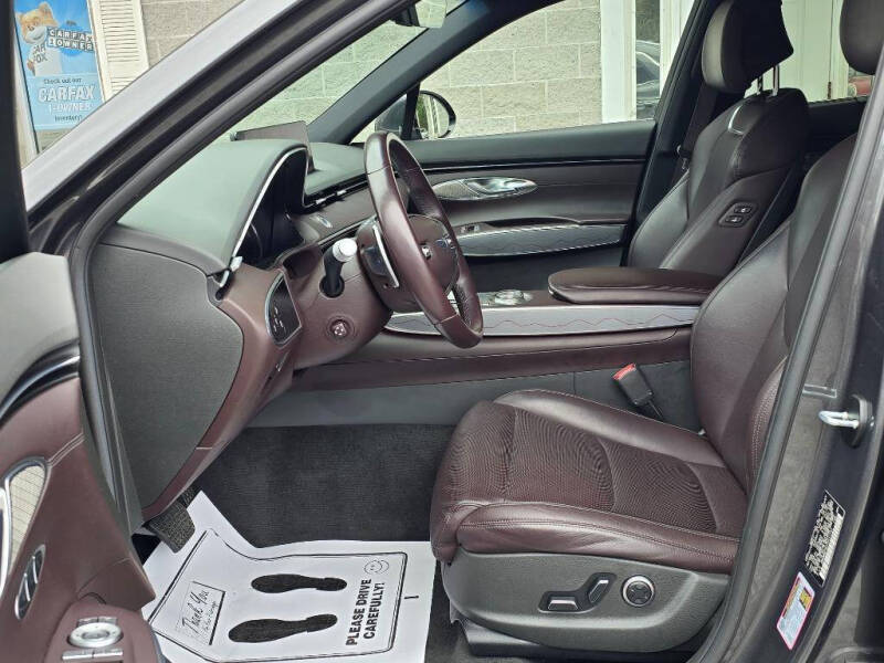 2023 Genesis GV70 2.5T Standard