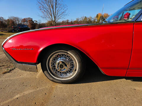 1961 Ford Thunderbird