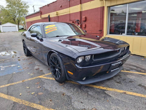 2011 Dodge Challenger for sale at KENNEDY AUTO CENTER in Bradley IL