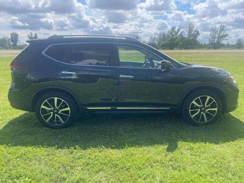 2020 Nissan Rogue SL