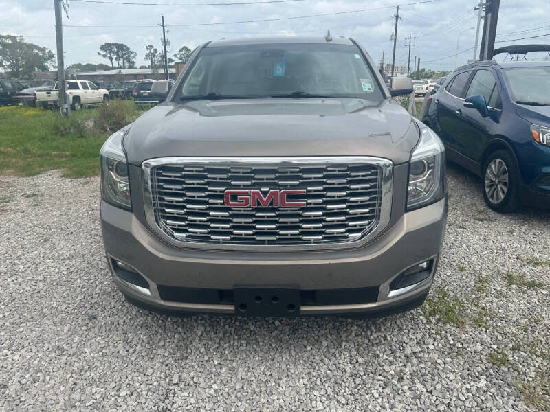 Used 2019 GMC Yukon XL Denali with VIN 1GKS2HKJ1KR111487 for sale in Lafayette, LA