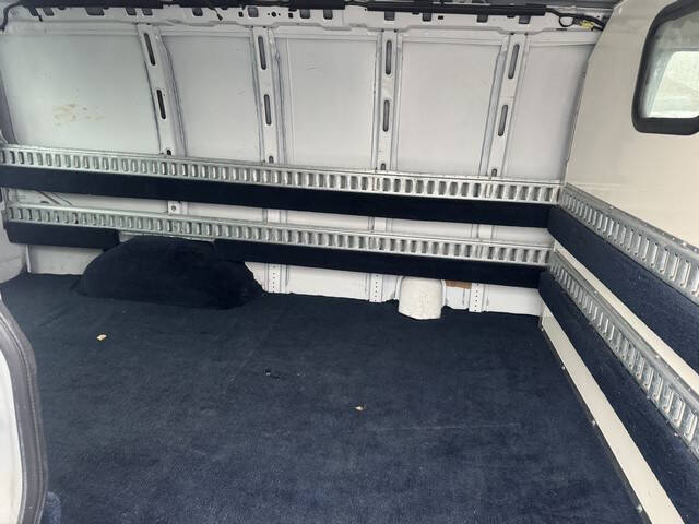 2019 Chevrolet Express 2500