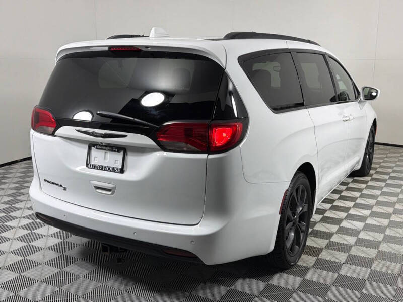 2018 Chrysler Pacifica Touring Plus