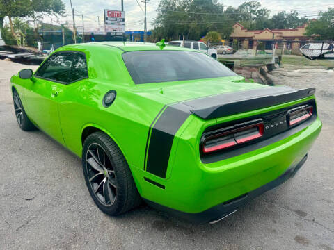 2017 Dodge Challenger R/T Scat Pack