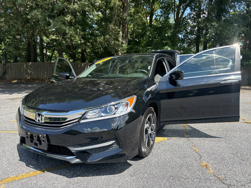 2017 Honda Accord LX photo 23