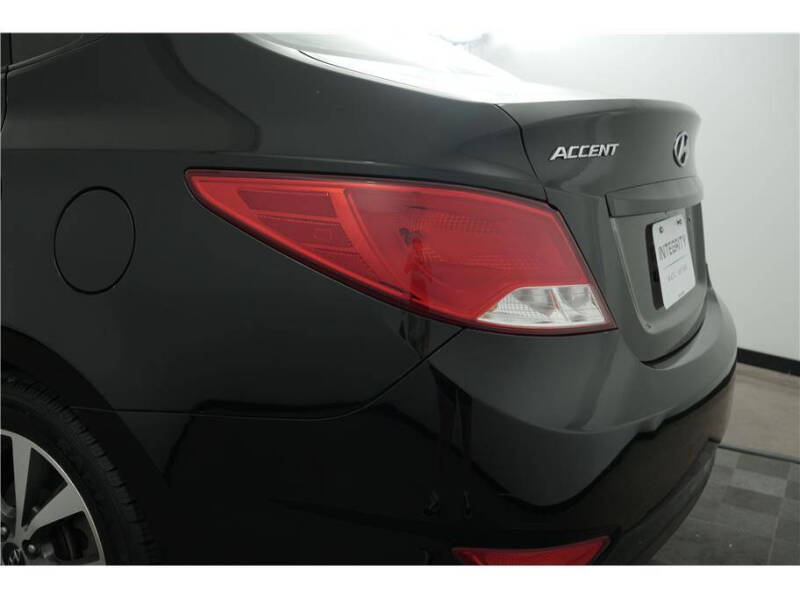 2017 Hyundai Accent Value Edition