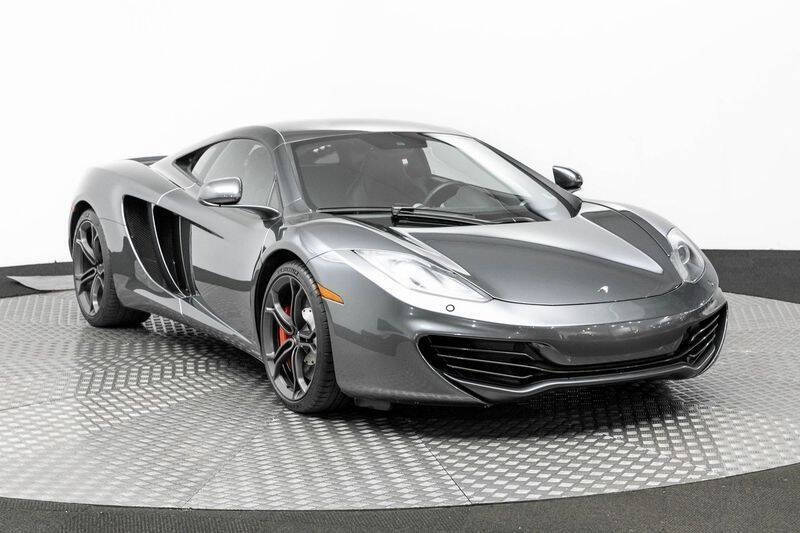 2013 McLaren MP4-12C