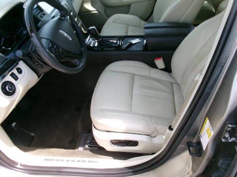2016 Lincoln MKS