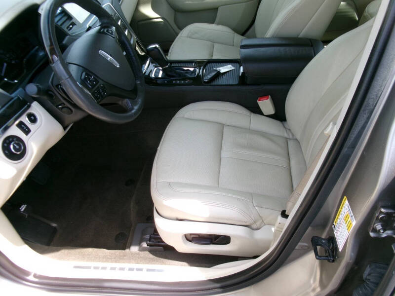 2016 Lincoln MKS