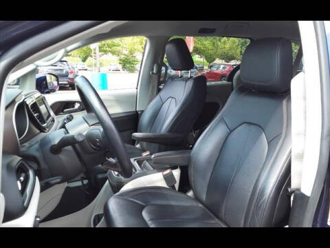 2019 Chrysler Pacifica Touring L