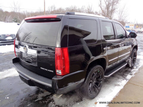 2012 Cadillac Escalade Luxury