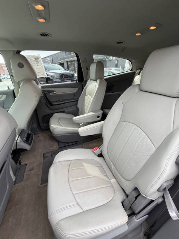 2017 Chevrolet Traverse Premier