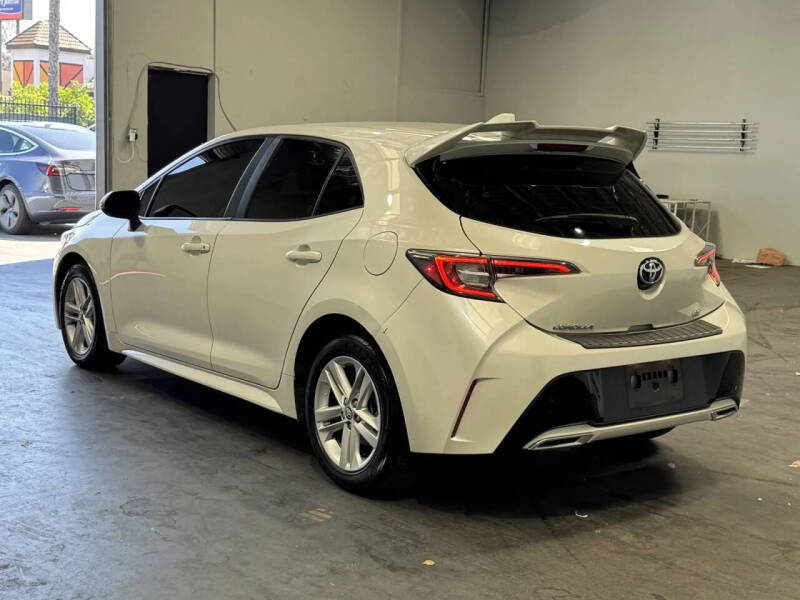 2020 Toyota Corolla Hatchback SE