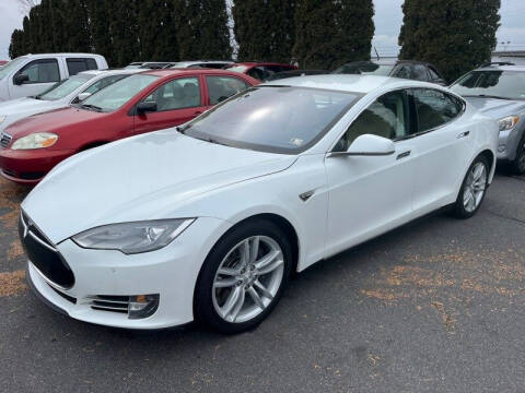 2014 Tesla Model S for sale at LITITZ MOTORCAR INC. in Lititz PA