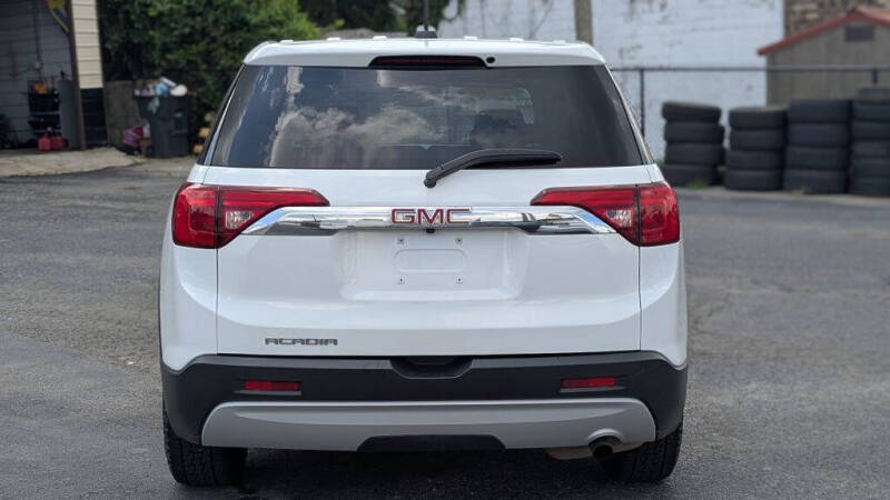 2017 GMC Acadia SLE-1