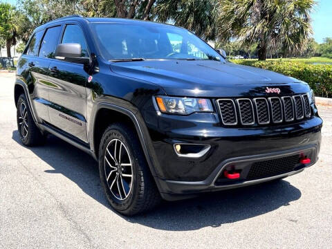 2020 Jeep Grand Cherokee for sale at Cosmo Motors in Pompano Beach FL