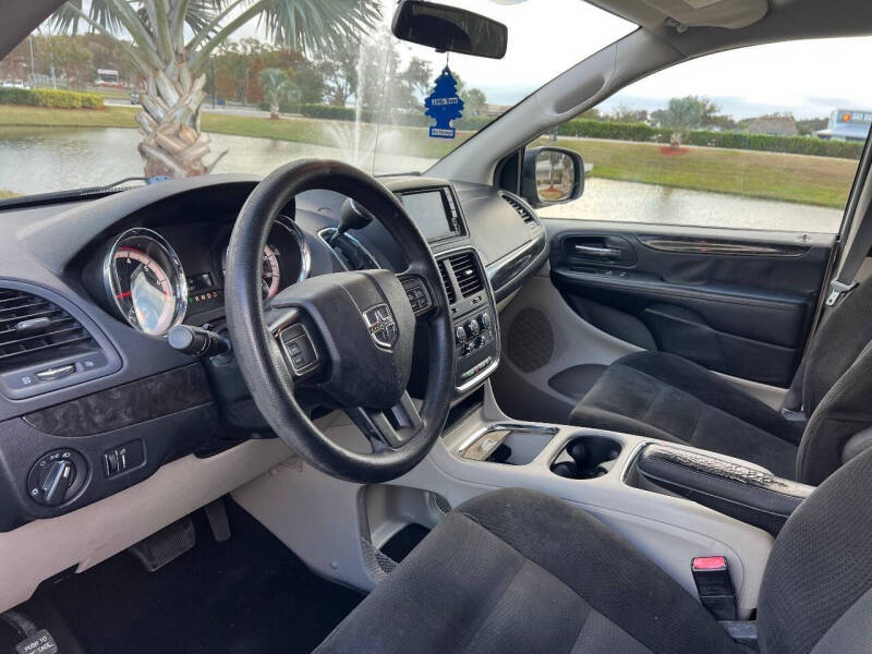 2016 Dodge Grand Caravan SXT