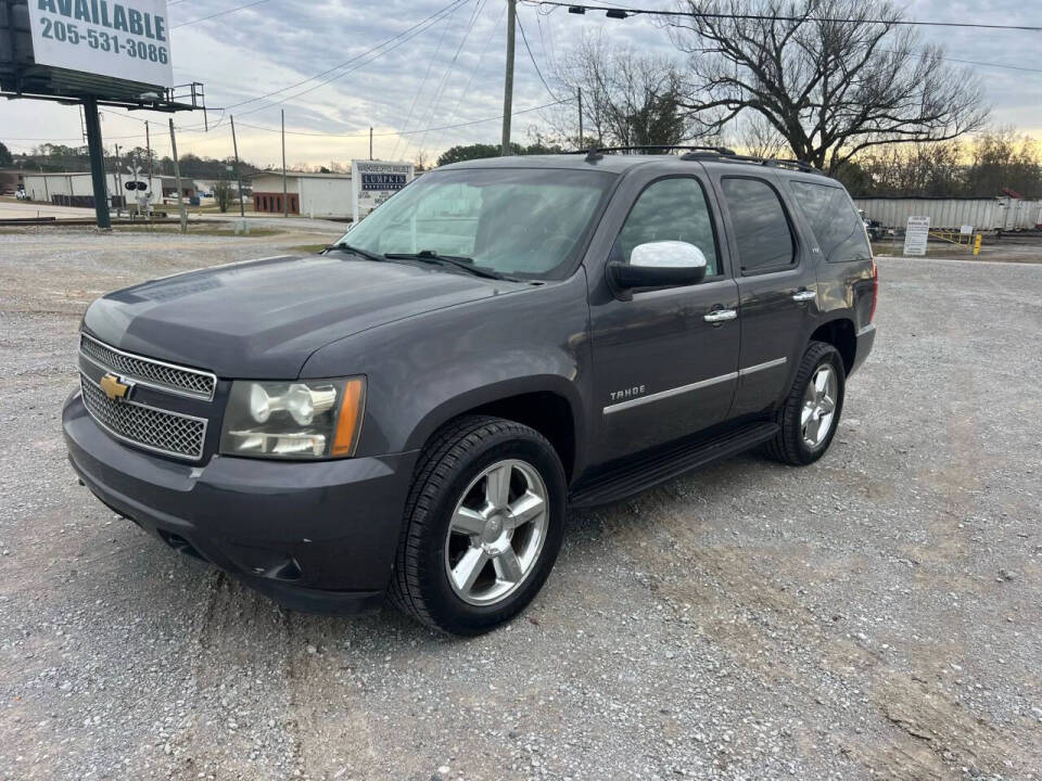 2011 Chevrolet Tahoe LTZ's photo