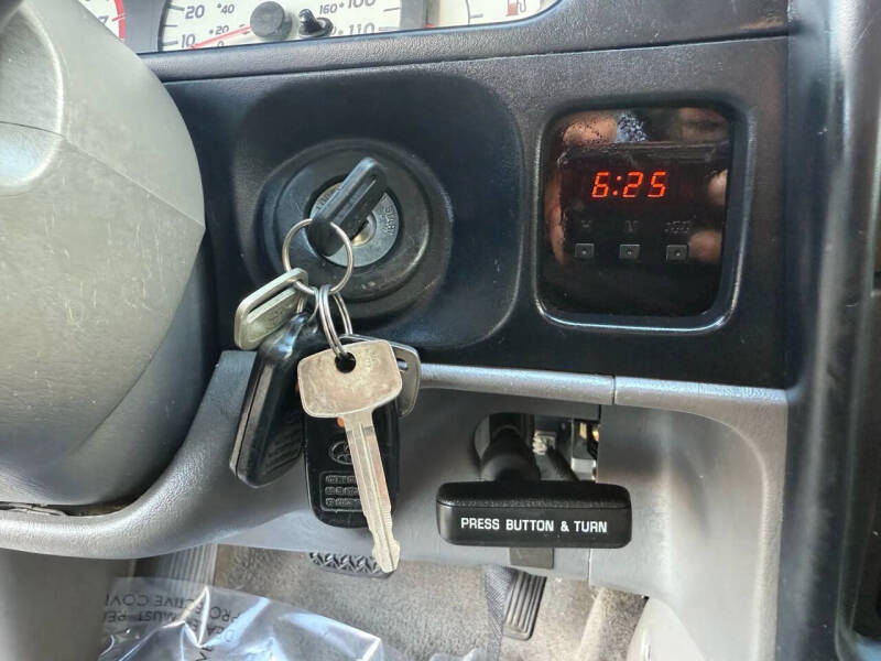 2002 Toyota Tacoma V6