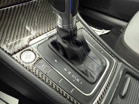 2016 Volkswagen e-Golf SE