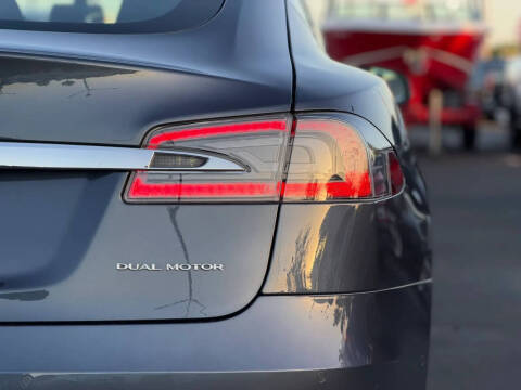2020 Tesla Model S