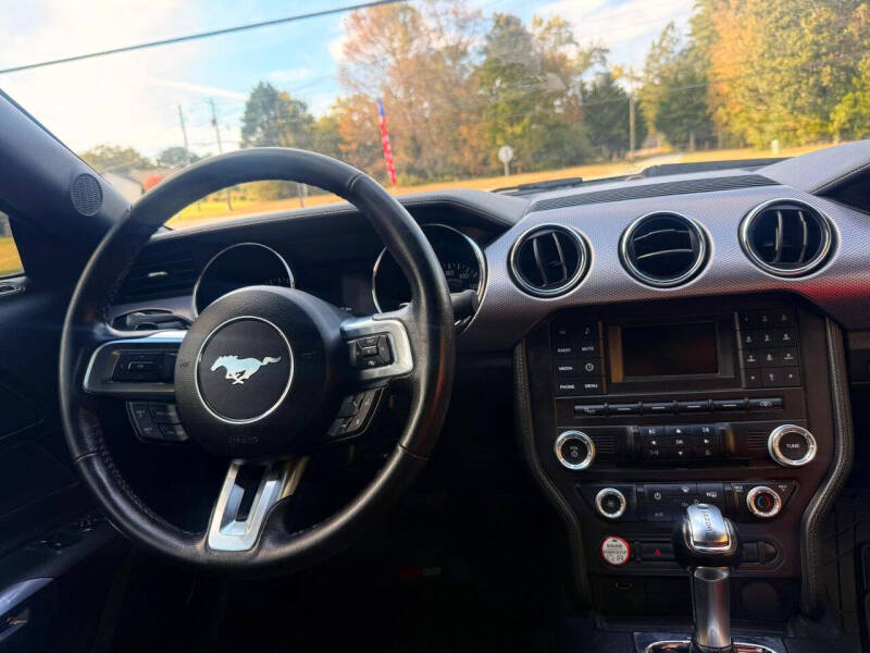 2017 Ford Mustang EcoBoost