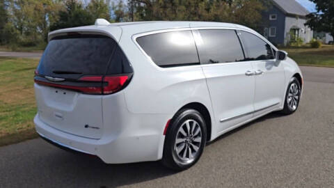 2022 Chrysler Pacifica Hybrid Limited