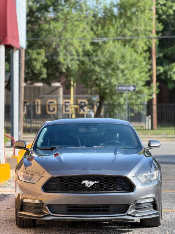 2017 Ford Mustang V6