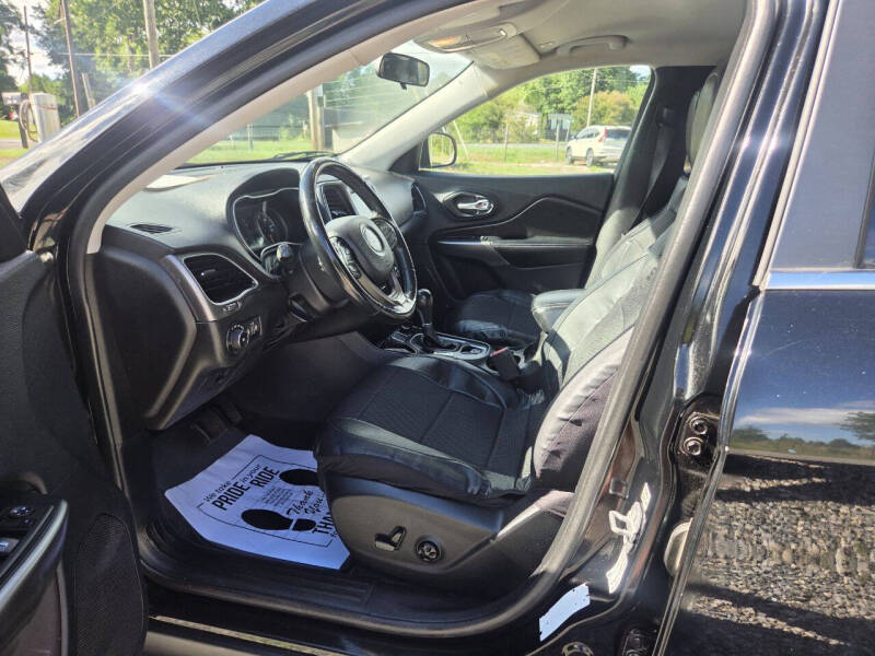 2019 Jeep Cherokee Latitude Plus