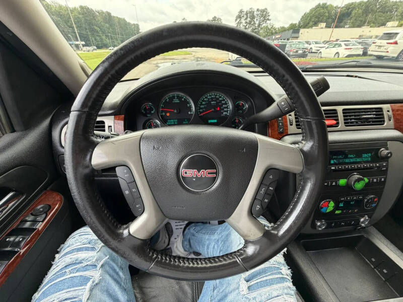 2012 GMC Yukon SLE
