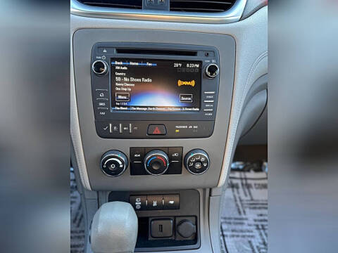 2017 Chevrolet Traverse LS