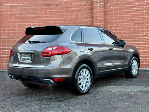 2014 Porsche Cayenne Platinum