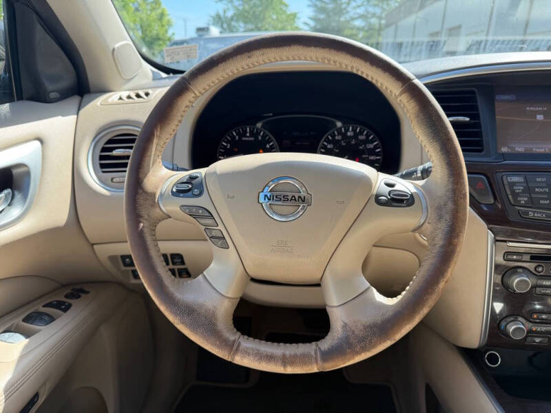 2015 Nissan Pathfinder