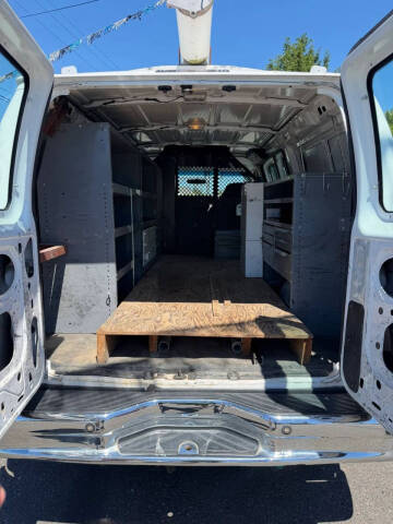 2008 Ford E-Series E-250