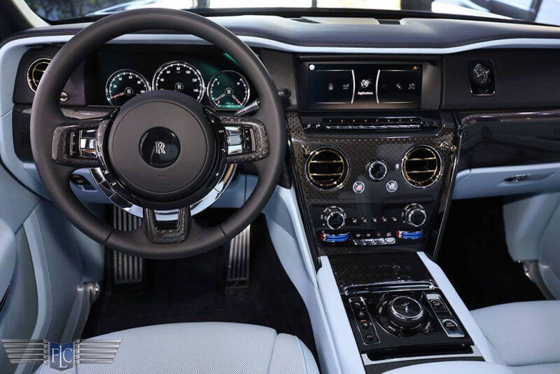 2023 Rolls-Royce Black Badge Cullinan