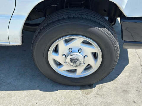 2013 Ford E-Series E-150